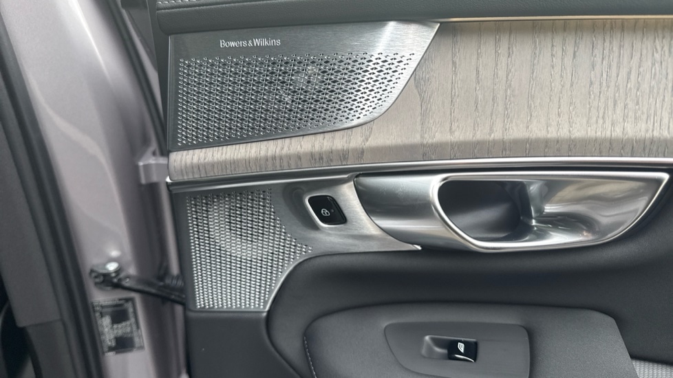 Used Volvo XC90 2025 for sale - 77326293: Photo 38