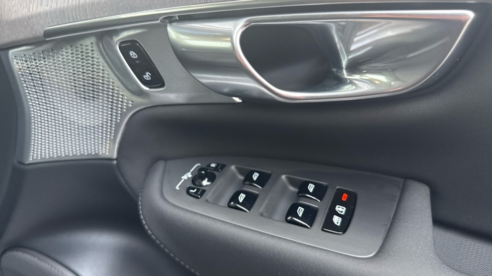 Used Volvo XC90 2025 for sale - 77326293: Photo 44