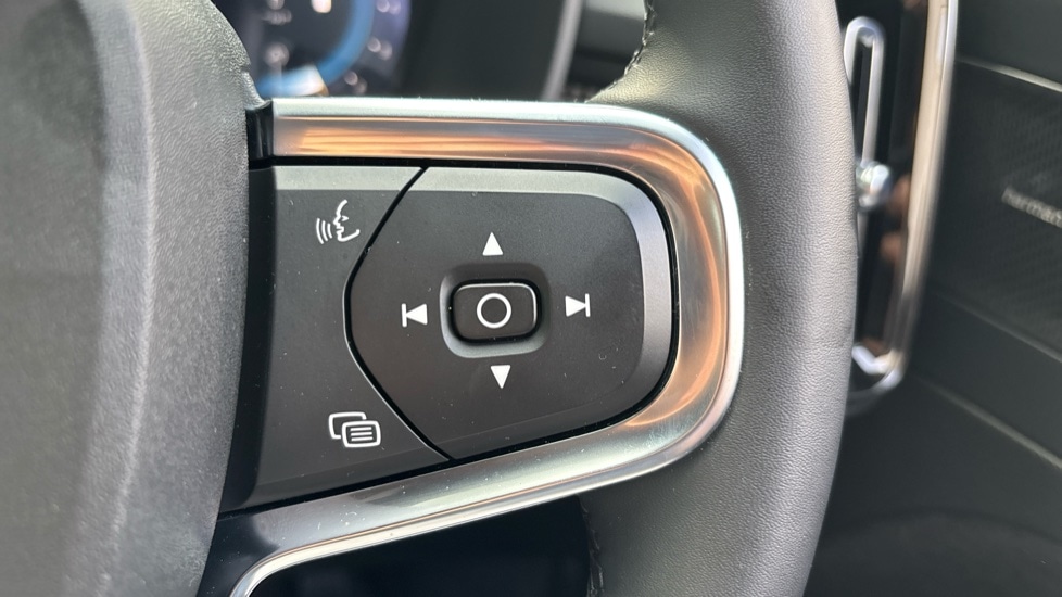 Used Volvo XC40 2025 for sale - 77133932: Photo 16