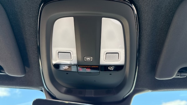 Used Volvo XC40 2025 for sale - 76067049: Photo 29
