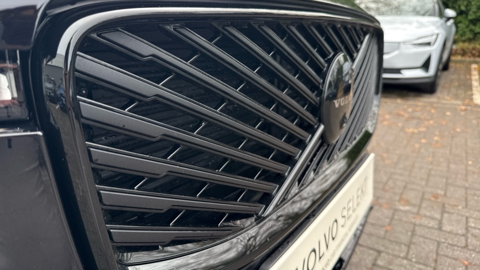 Used Volvo XC60 2025 for sale - 76874356: Photo 24