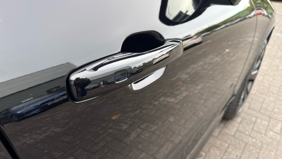 Used Volvo XC60 2025 for sale - 76874356: Photo 26