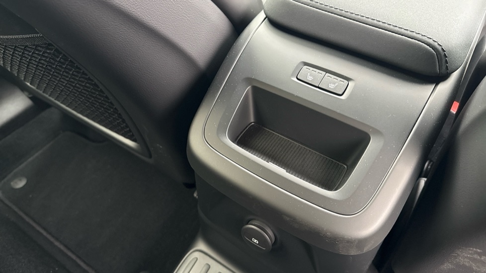 Used Volvo XC60 2025 for sale - 76874356: Photo 30