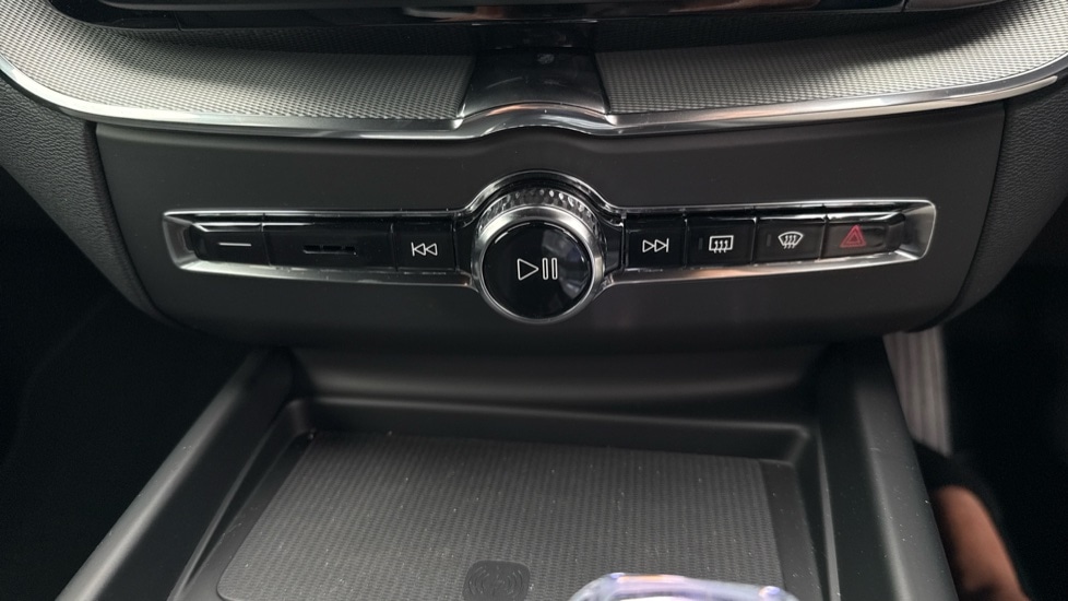 Used Volvo XC60 2025 for sale - 76874356: Photo 47