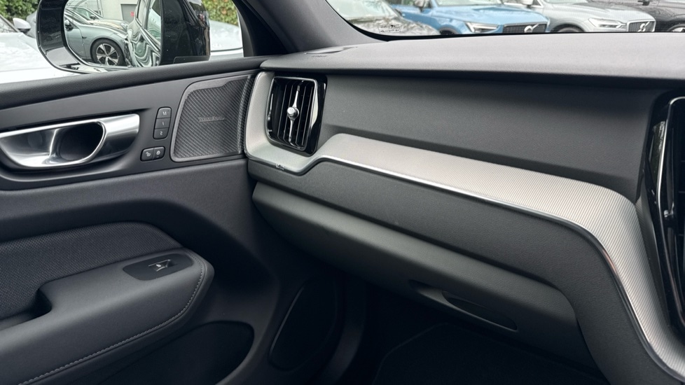 Used Volvo XC60 2025 for sale - 76874356: Photo 49