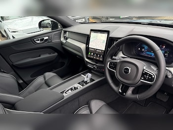 Used Volvo XC60 2025 for sale - 76874356: Photo