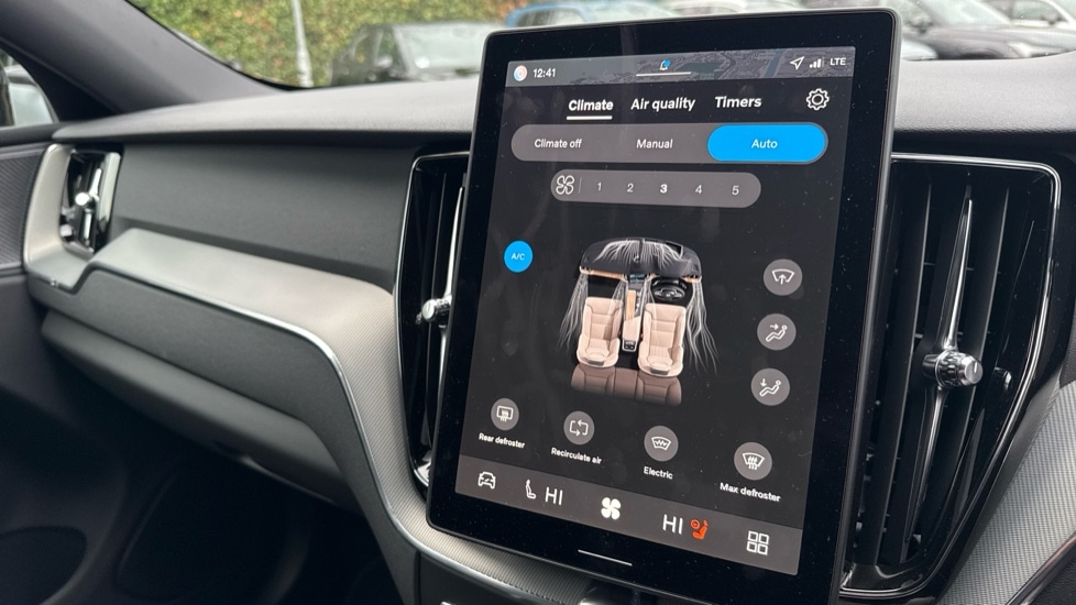 Used Volvo XC60 2025 for sale - 76874356: Photo 52