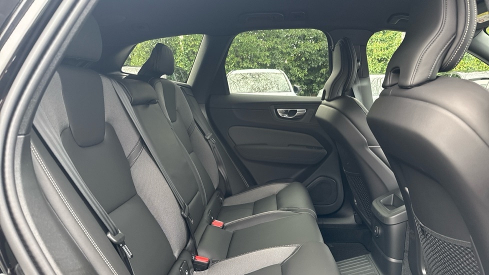 Used Volvo XC60 2025 for sale - 76874356: Photo 6