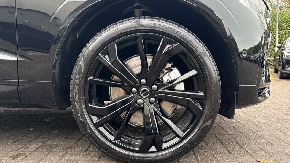 Used Volvo XC60 2025 for sale - 76874356: Photo 9