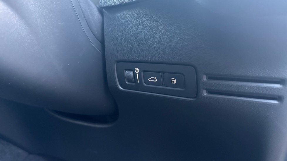 Used Volvo XC40 2023 for sale - 76684362: Photo 18