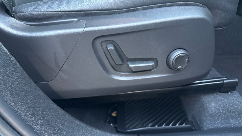 Used Volvo XC40 2023 for sale - 76684362: Photo 19