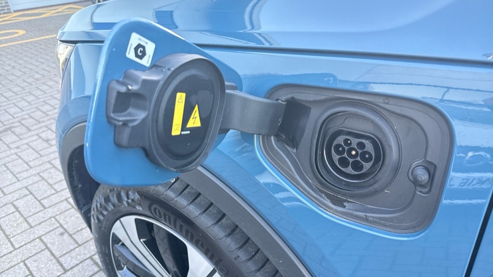 Used Volvo XC40 2023 for sale - 76684362: Photo 29