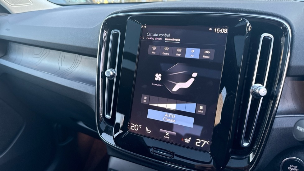 Used Volvo XC40 2023 for sale - 76684362: Photo 33