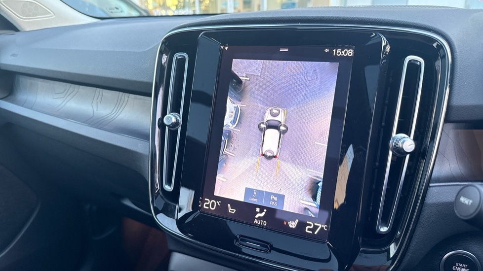 Used Volvo XC40 2023 for sale - 76684362: Photo 34