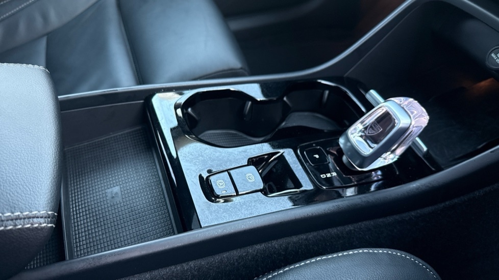 Used Volvo XC40 2023 for sale - 76684362: Photo 36