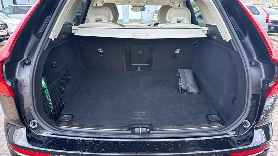 Used Volvo XC60 2025 for sale - 77786079: Photo 16