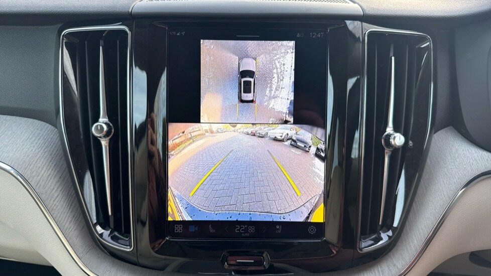 Used Volvo XC60 2025 for sale - 77786079: Photo 47