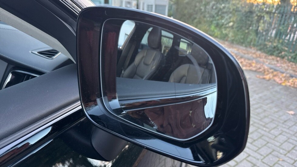 Used Volvo XC60 2025 for sale - 76556888: Photo 23