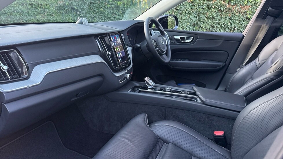 Used Volvo XC60 2025 for sale - 76556888: Photo 25