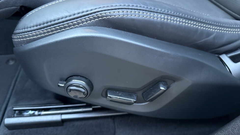 Used Volvo XC60 2025 for sale - 76556888: Photo 26