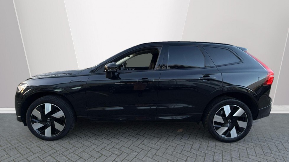 Used Volvo XC60 2025 for sale - 76556888: Photo 3