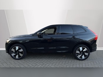 Used Volvo XC60 2025 for sale - 76556888: Photo