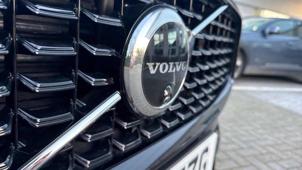 Used Volvo XC60 2025 for sale - 76556888: Photo 41