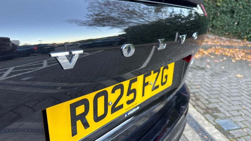 Used Volvo XC60 2025 for sale - 76556888: Photo 43