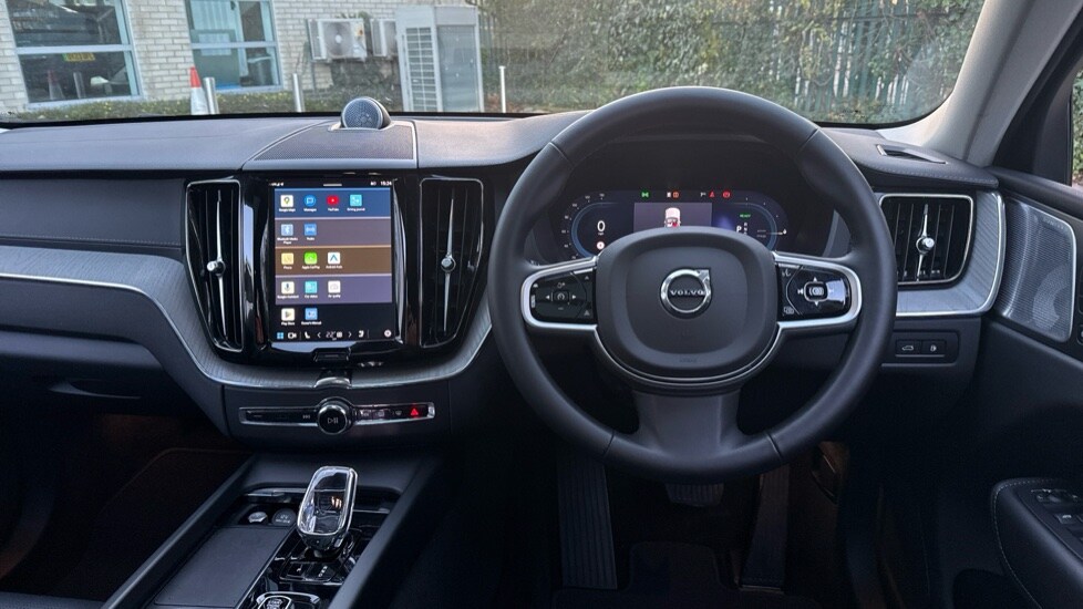 Used Volvo XC60 2025 for sale - 76556888: Photo 5