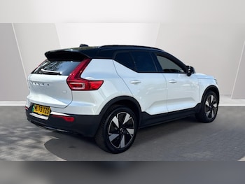 Used Volvo XC40 2023 for sale - 75472738: Photo