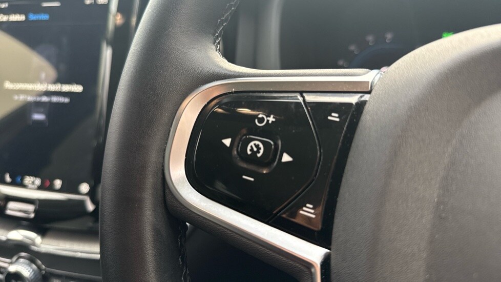 Used Volvo XC60 2024 for sale - 76361782: Photo 34