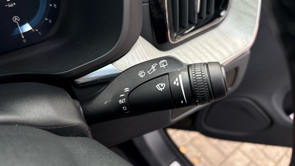 Used Volvo XC60 2024 for sale - 76361782: Photo 36