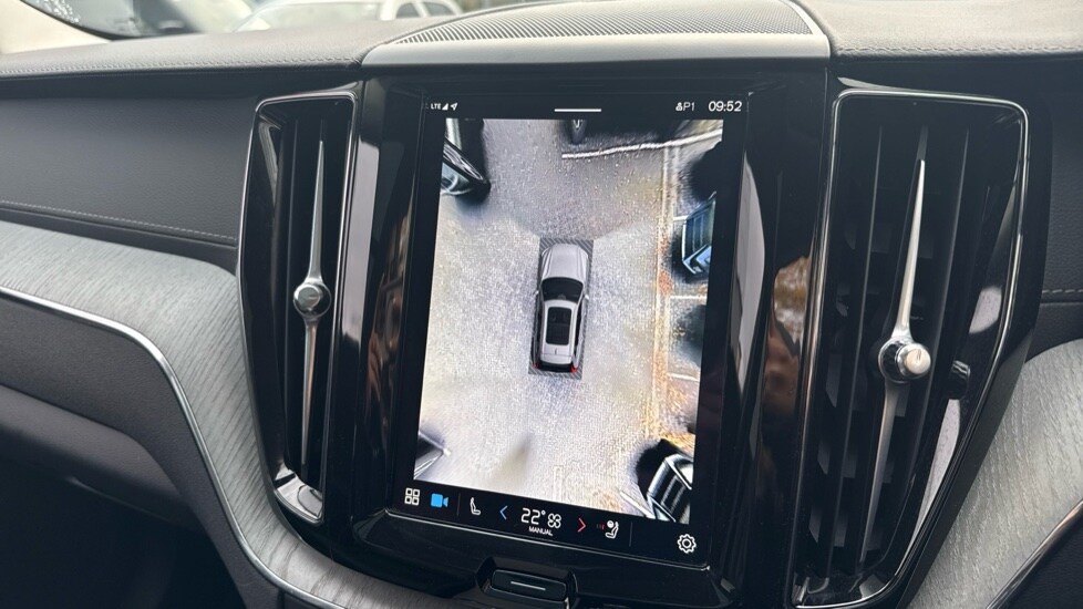 Used Volvo XC60 2024 for sale - 76361782: Photo 41