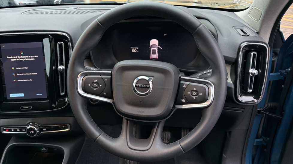 Used Volvo XC40 2023 for sale - 77063383: Photo 10