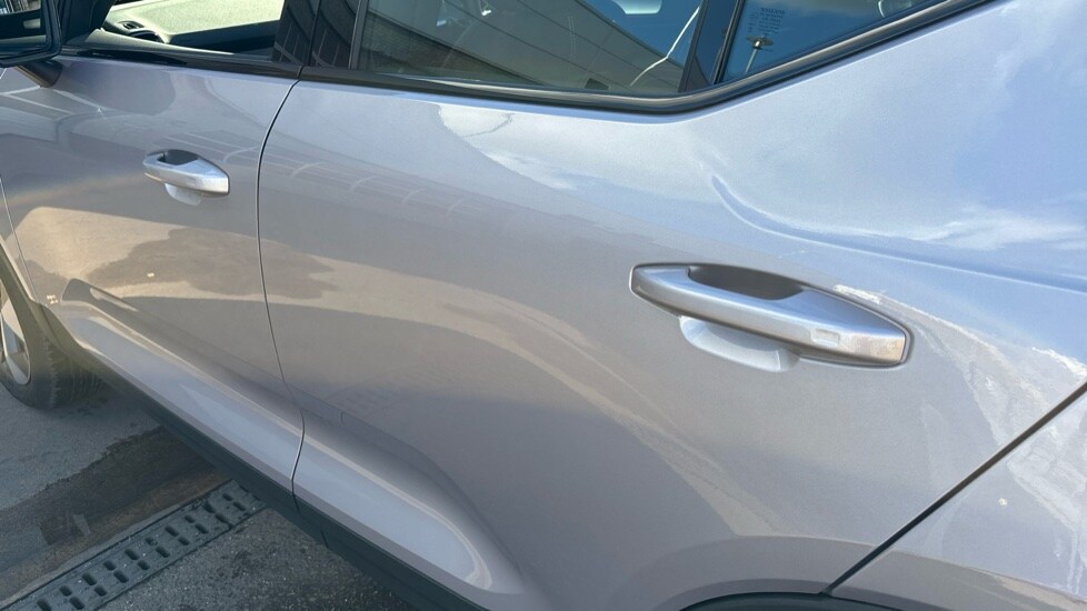 Used Volvo XC40 2025 for sale - 76003608: Photo 27