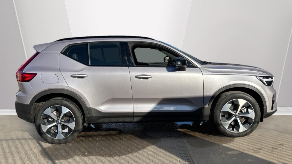 Used Volvo XC40 2025 for sale - 76003608: Photo 3