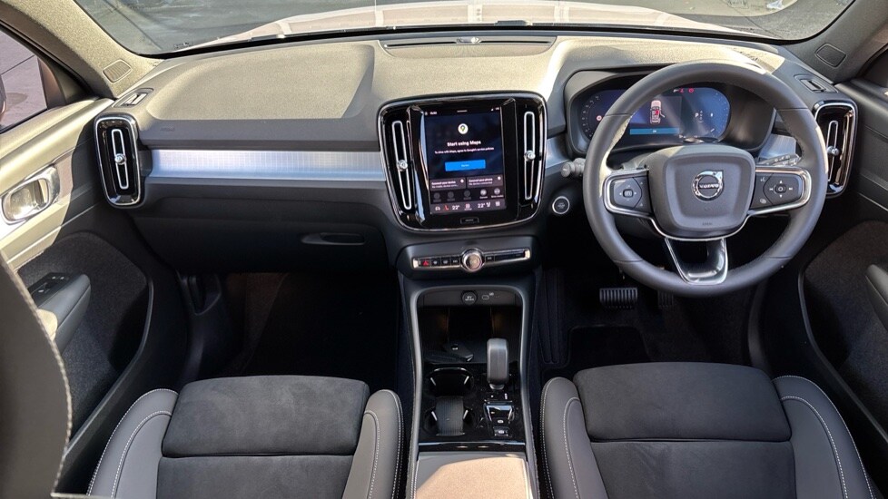 Used Volvo XC40 2025 for sale - 76003608: Photo 5