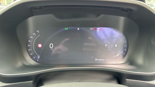 Used Volvo XC40 2025 for sale - 75472392: Photo 11