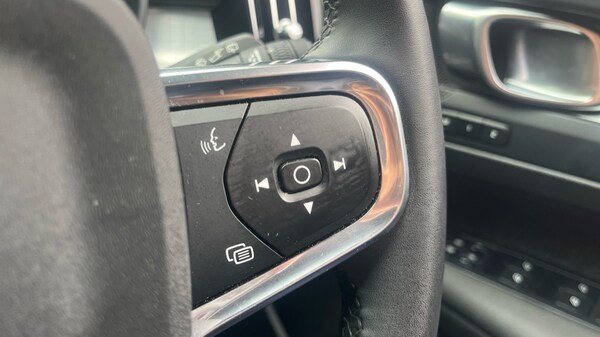 Used Volvo XC40 2023 for sale - 75526696: Photo 15