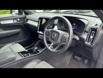 Used Volvo XC40 2023 for sale - 74709377: Photo