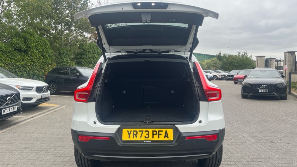 Used Volvo XC40 2023 for sale - 76609640: Photo 13