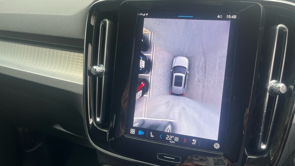 Used Volvo XC40 2023 for sale - 76609640: Photo 25