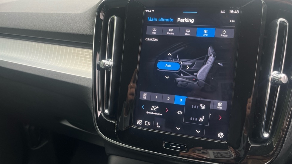 Used Volvo XC40 2023 for sale - 76609640: Photo 26