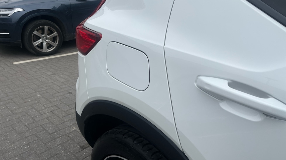 Used Volvo XC40 2023 for sale - 76609640: Photo 31