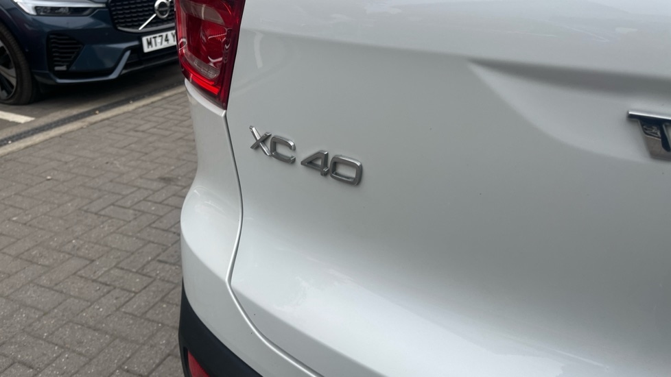 Used Volvo XC40 2023 for sale - 76609640: Photo 33