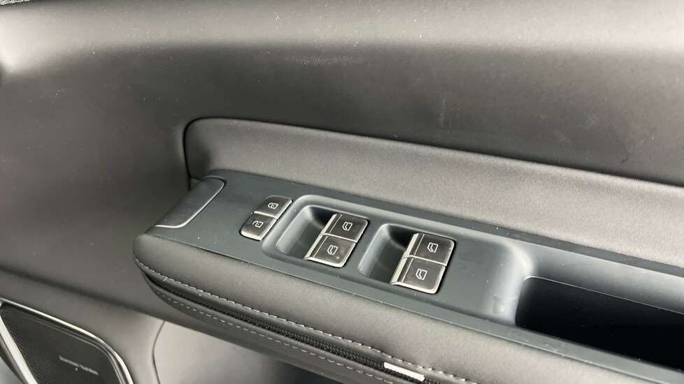 Used Polestar Polestar 4 2025 for sale - 76847103: Photo 33