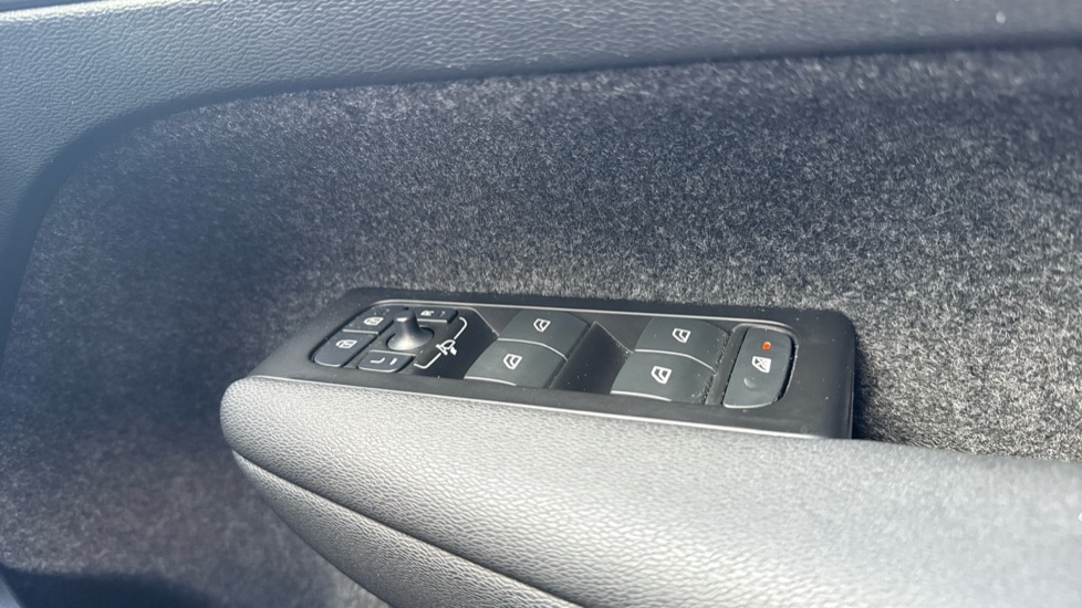 Used Volvo XC40 2022 for sale - 77160745: Photo 26