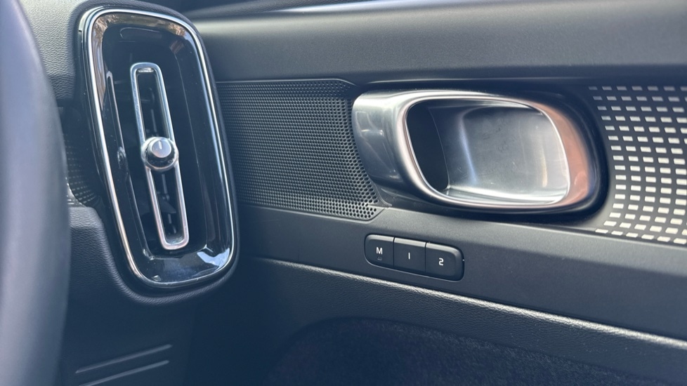 Used Volvo XC40 2022 for sale - 77160745: Photo 27