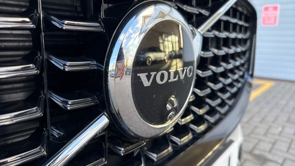 Used Volvo XC60 2025 for sale - 76568114: Photo 32