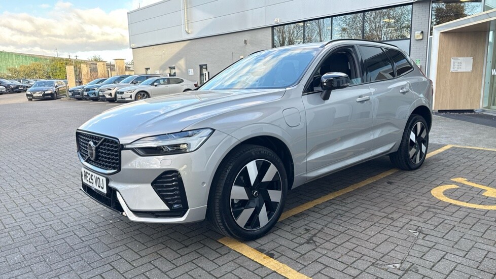 Used Volvo XC60 2025 for sale - 76568114: Photo 35